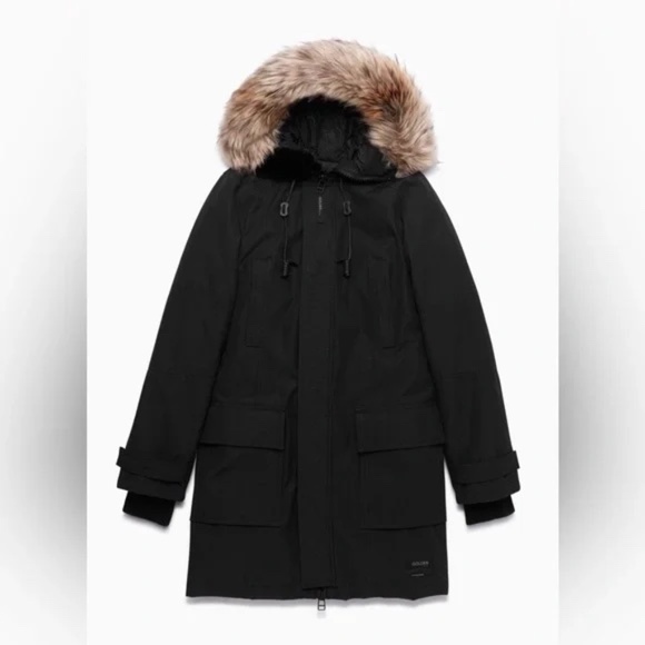 Aritzia TNA Golden Bancroft Goose Down Parka in Black - Picture 1 of 4
